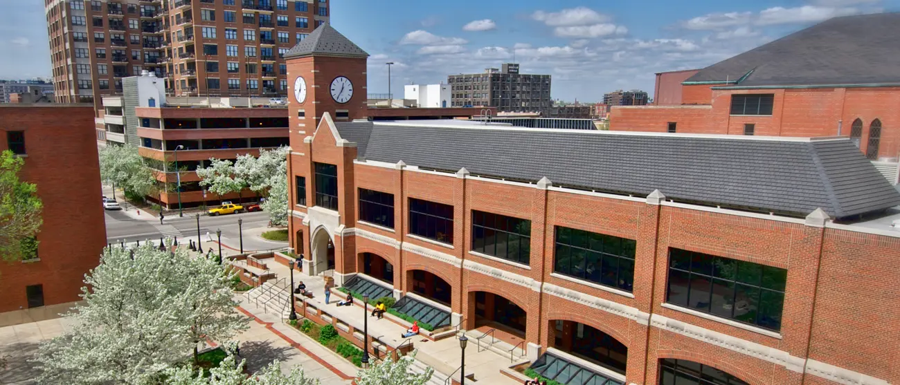 The Alumni Student Center of Moody Bible Institute's Chicago campus in spring